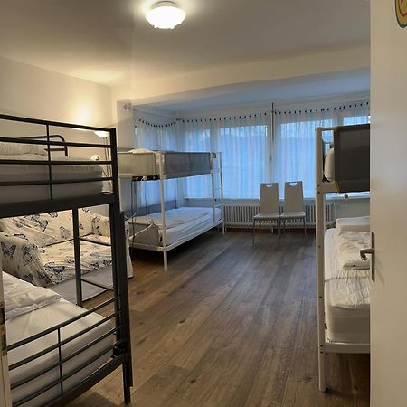 Viktoria Budget Hostel Zurigo Esterno foto