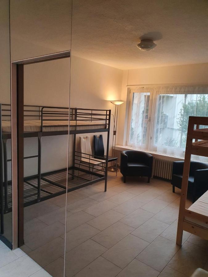 Viktoria Budget Hostel Zurigo Esterno foto