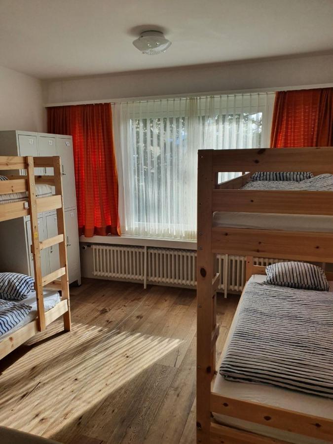 Viktoria Budget Hostel Zurigo Esterno foto